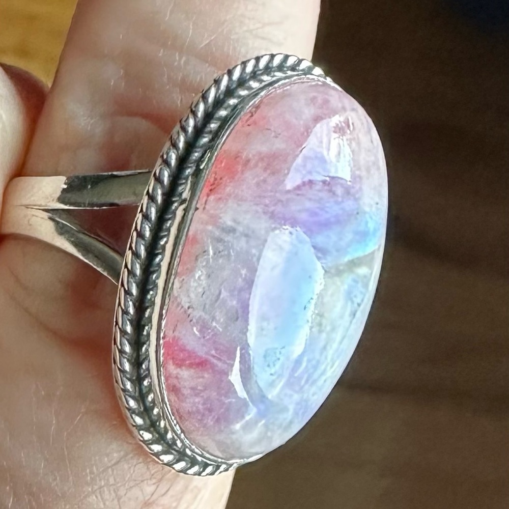 Elegant Silver and Pink MoonStone Ring - Picture 2 of 8